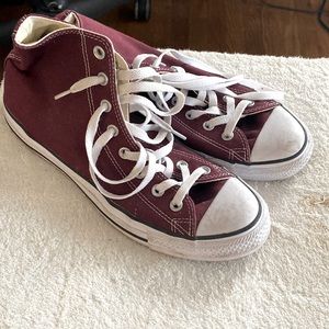 Burgundy/ maroon converse 8.5 mens 10.5 womens